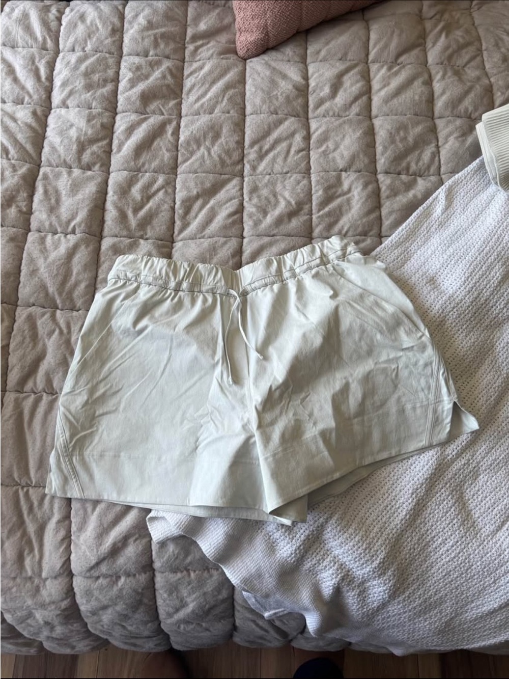 Lululemon short